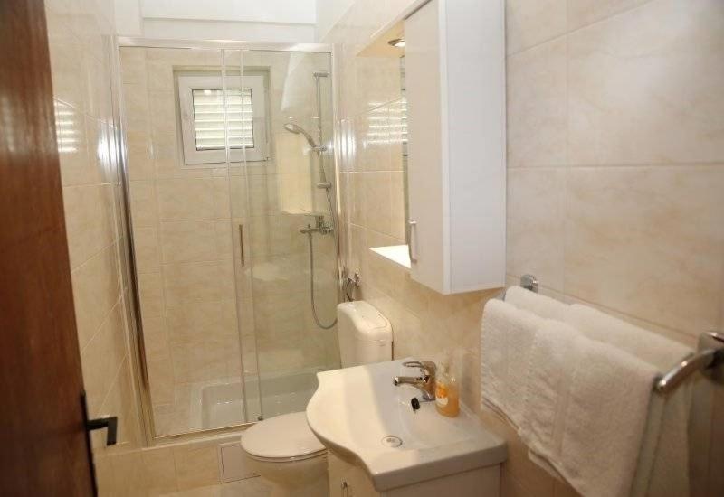 Apartment Plava Plaza Vodice Esterno foto